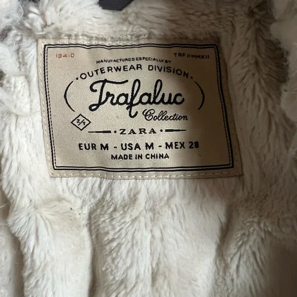 Zara Gray Teddy Jacket with Cream Faux Fur Collar - Picture 5 of 11